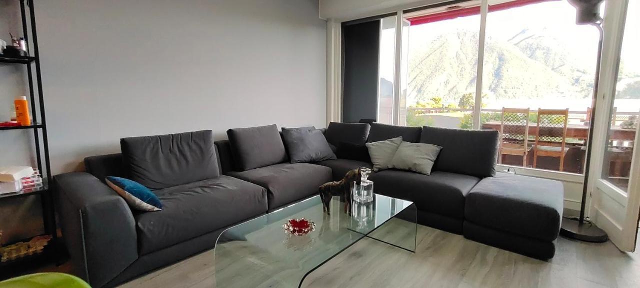 Lugano Lido: Modern 2-Bedroom Apartment with Gourmet Kitchen Exterior photo